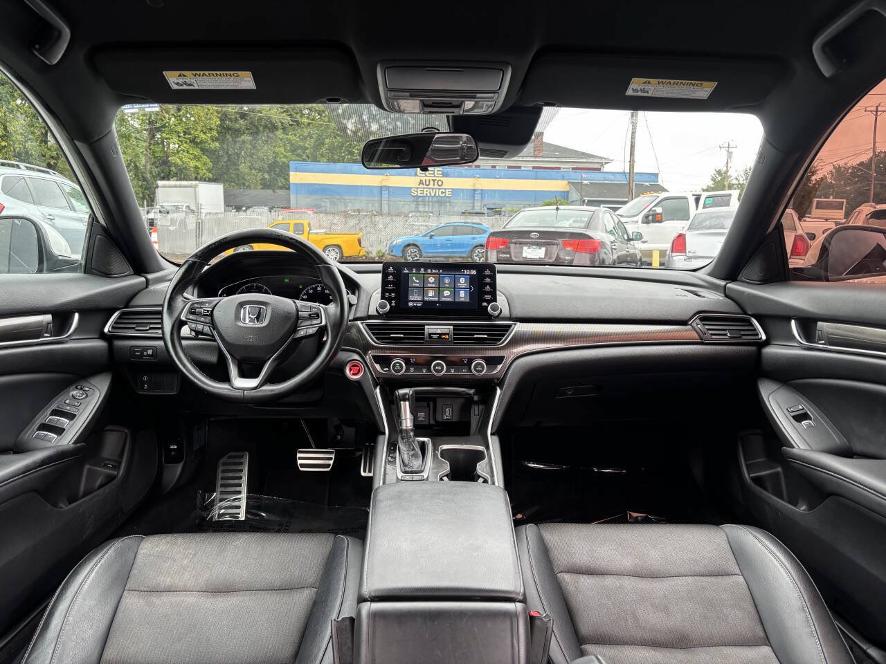 Used 2018 Honda Accord Sport image 21