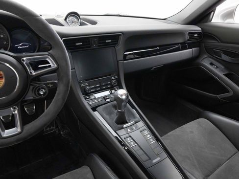 Used 2018 Porsche 911 Carrera T RWD image 22