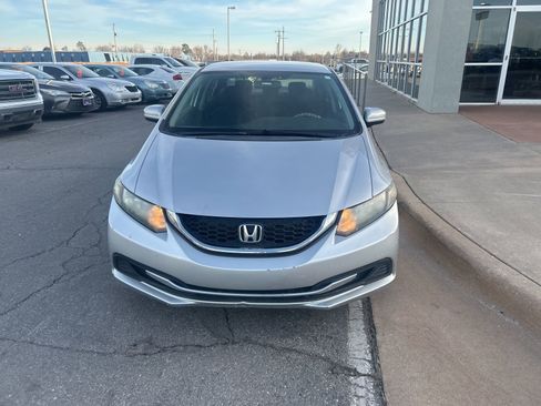 Used 2015 Honda Civic LX image 2