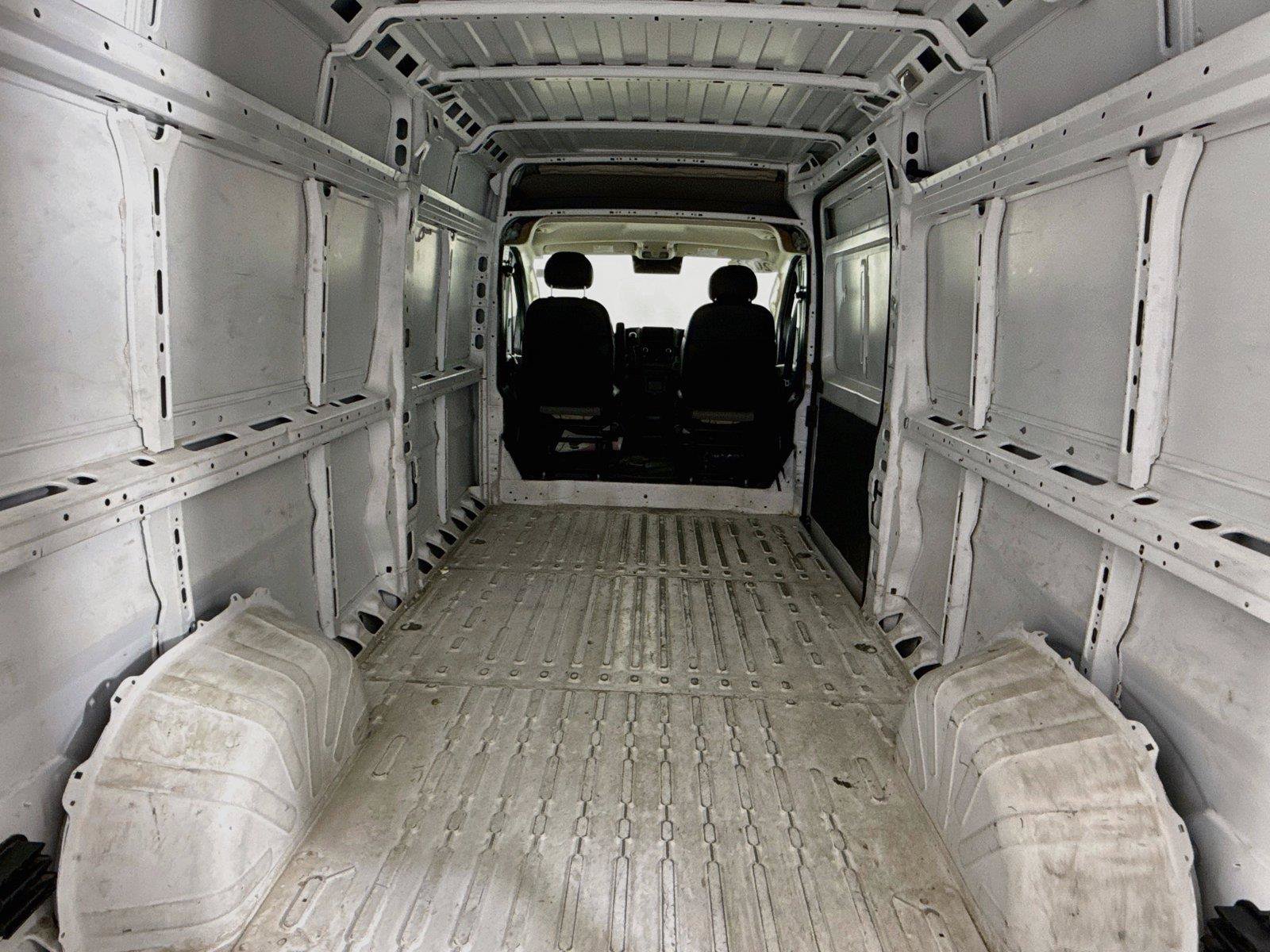 Used 2023 RAM ProMaster 2500 FWD image 24