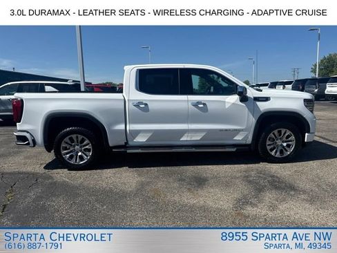 Used 2024 GMC Sierra 1500 Denali AWD/4WD image 2