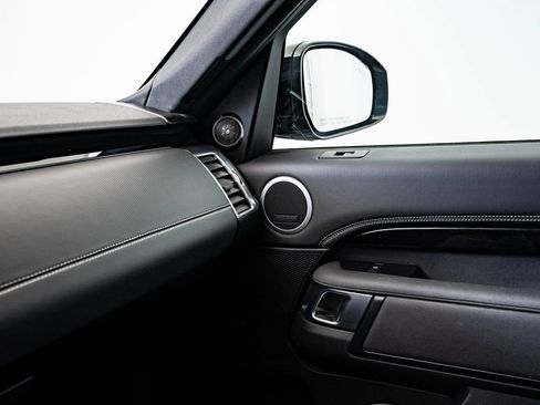 Used 2023 Land Rover Discovery HSE R-Dynamic image 43