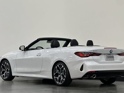 Used 2025 BMW 430i Convertible w/ Premium Package RWD image 6