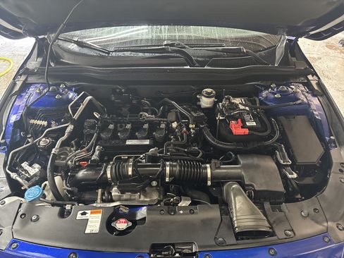 Used 2020 Honda Accord Sport image 12