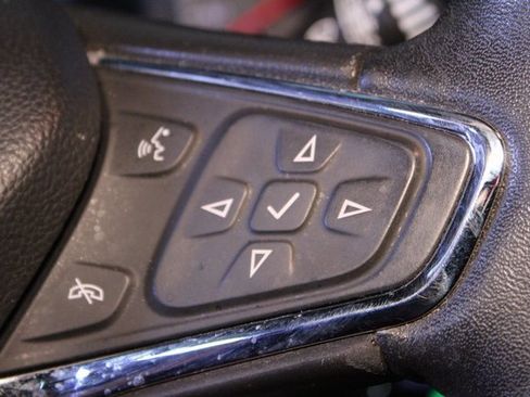 Used 2018 Chevrolet Cruze Premier image 21