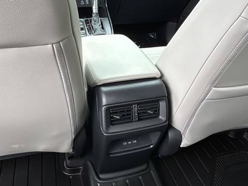 Used 2025 Honda CR-V EX-L image 21