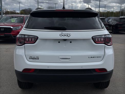 Used 2025 Jeep Compass Limited AWD/4WD image 7