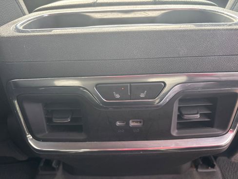 Used 2024 GMC Sierra 2500 Denali w/ Denali Reserve Package AWD/4WD image 41