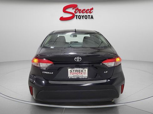Certified 2024 Toyota Corolla LE image 3