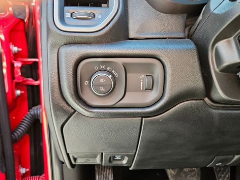 New 2026 RAM 2500 Tradesman image 17