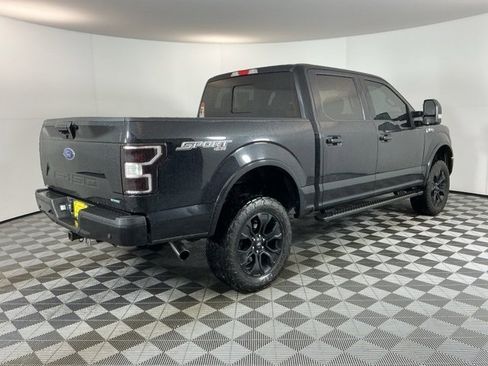 Used 2018 Ford F150 XLT w/ Equipment Group 302A Luxury image 4