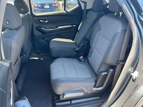 Used 2019 Chevrolet Traverse LT AWD/4WD image 14