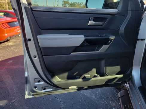 Used 2024 Toyota Tundra Limited image 19