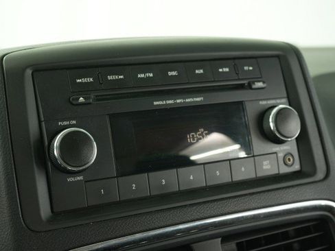 Used 2013 Dodge Grand Caravan SXT image 47