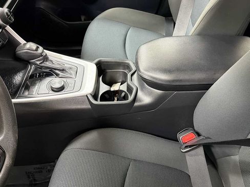 Certified 2021 Toyota RAV4 LE AWD/4WD image 22