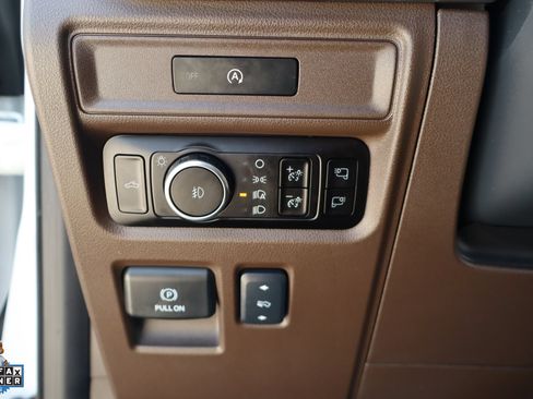 Used 2025 Ford F150 King Ranch w/ FX4 Off-Road Package AWD/4WD image 14