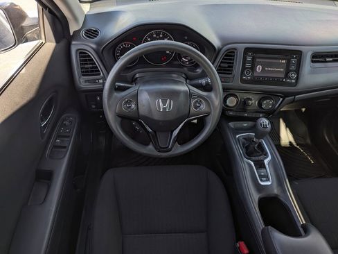 Used 2016 Honda HR-V LX image 25