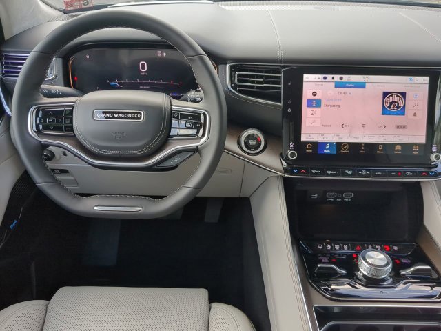Used 2023 Jeep Grand Wagoneer Series II w/ Flexible Seating Group AWD/4WD image 15