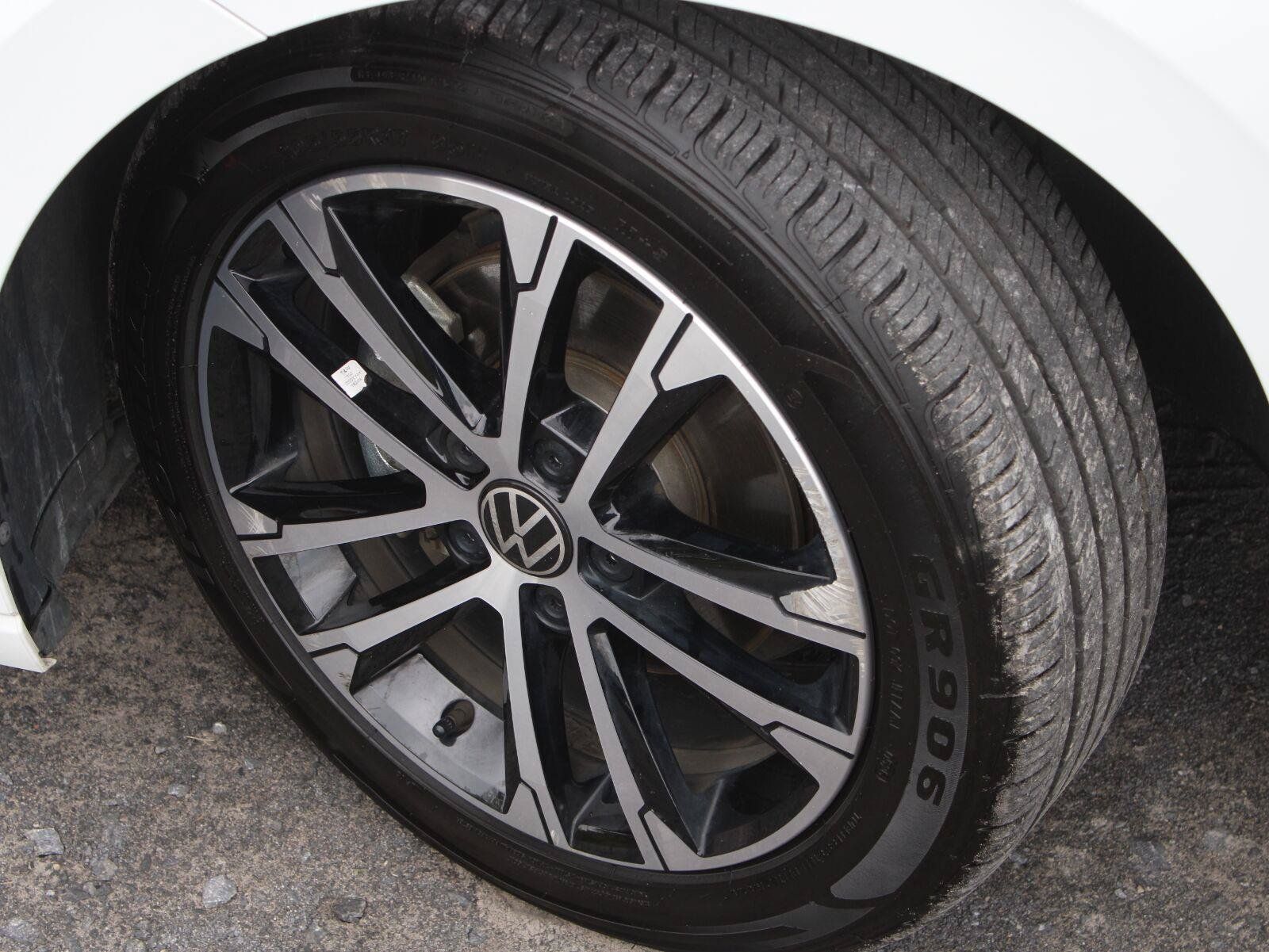 Used 2025 Volkswagen Jetta Sport FWD image 17
