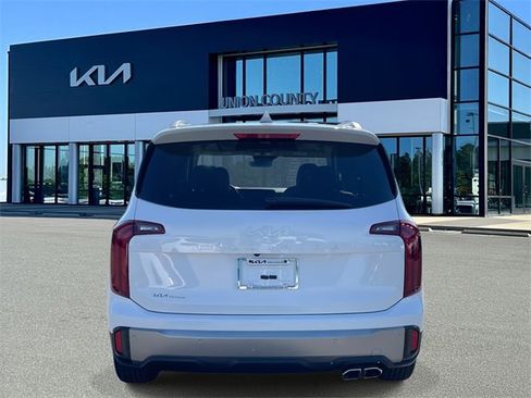 New 2025 Kia Telluride S image 5