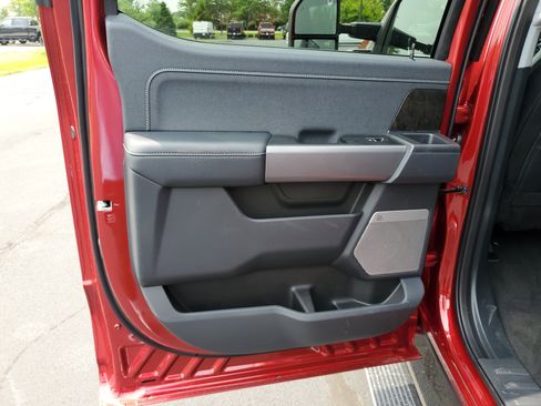 New 2025 Ford F350 Lariat w/ Lariat Ultimate Package image 12