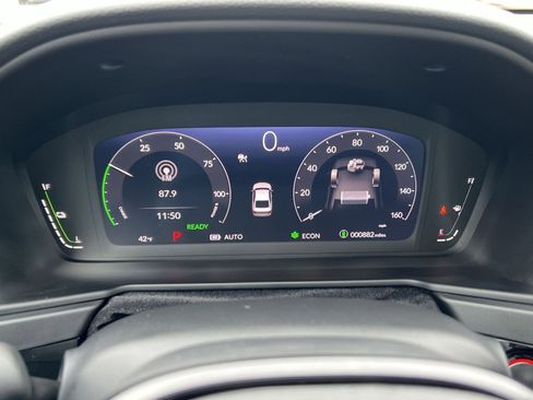 Used 2025 Honda Accord Touring image 18