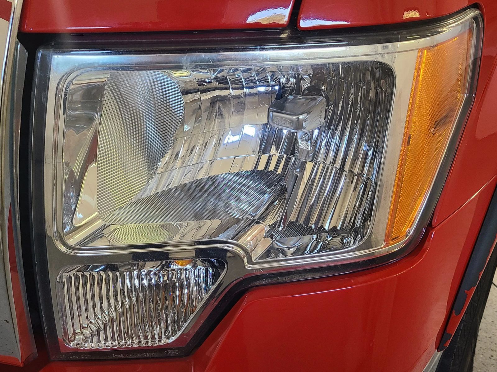 Used 2011 Ford F150 XLT w/ XLT Chrome Pkg AWD/4WD image 12