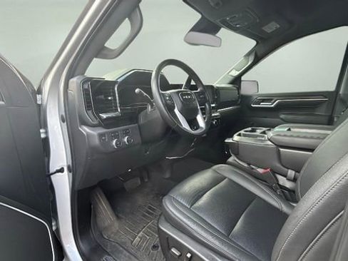 Used 2022 GMC Sierra 1500 SLT w/ X31 Off-Road Package image 22