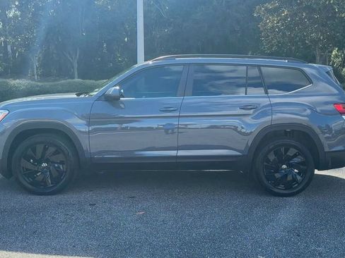 New 2026 Volkswagen Atlas SE image 5