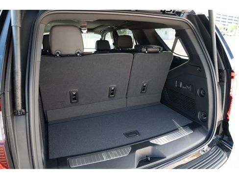 New 2026 GMC Yukon Denali w/ Sun & Power Step Package image 34