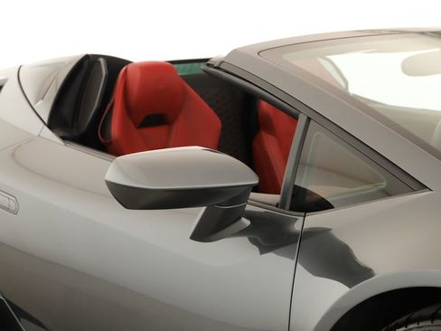 Used 2016 Lamborghini Huracan LP 610-4 image 36