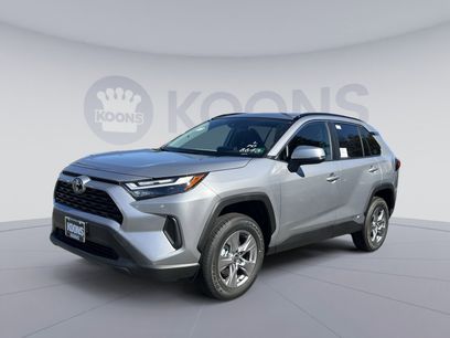 New 2025 Toyota RAV4 XLE