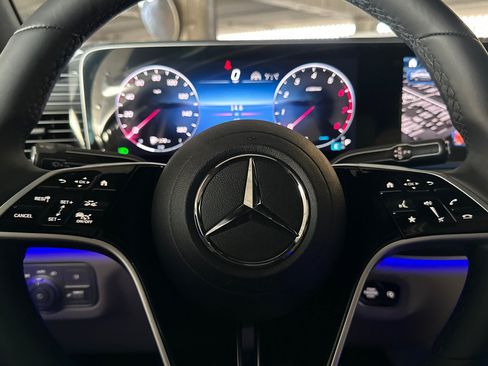 New 2026 Mercedes-Benz GLE 450 4MATIC Coupe image 23
