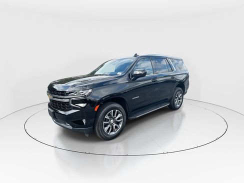 Used 2024 Chevrolet Tahoe LS w/ Driver Alert Package AWD/4WD image 4