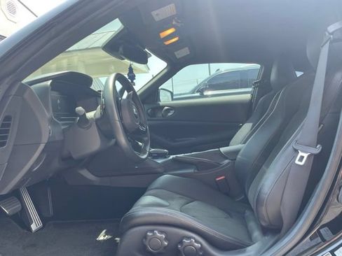Used 2023 Nissan Z w/ Floor Mat Package (L93) RWD image 7