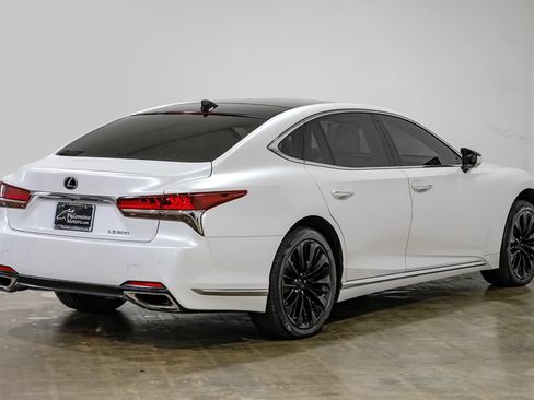 Used 2018 Lexus LS 500 w/ Luxury Package RWD image 10