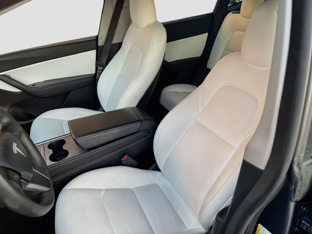 Used 2022 Tesla Model Y Performance AWD/4WD image 20
