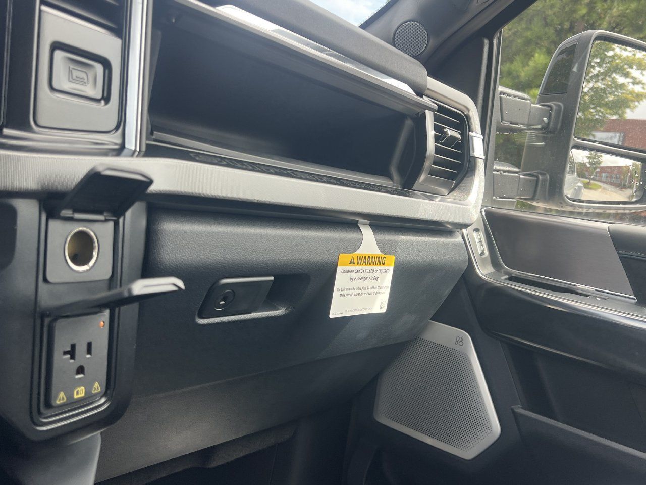New 2026 Ford F450 Platinum w/ FX4 Off-Road Package AWD/4WD image 9
