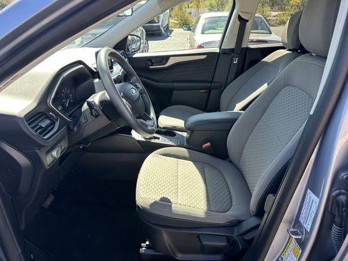 Used 2022 Ford Escape SE image 11
