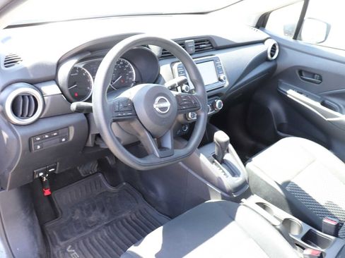 Used 2023 Nissan Versa S w/ Trunk Package FWD image 10