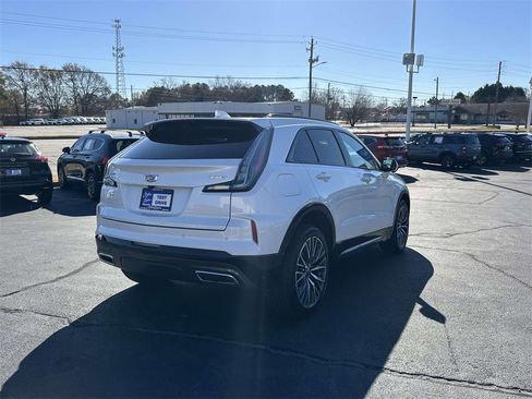 Used 2024 Cadillac XT4 Sport image 27