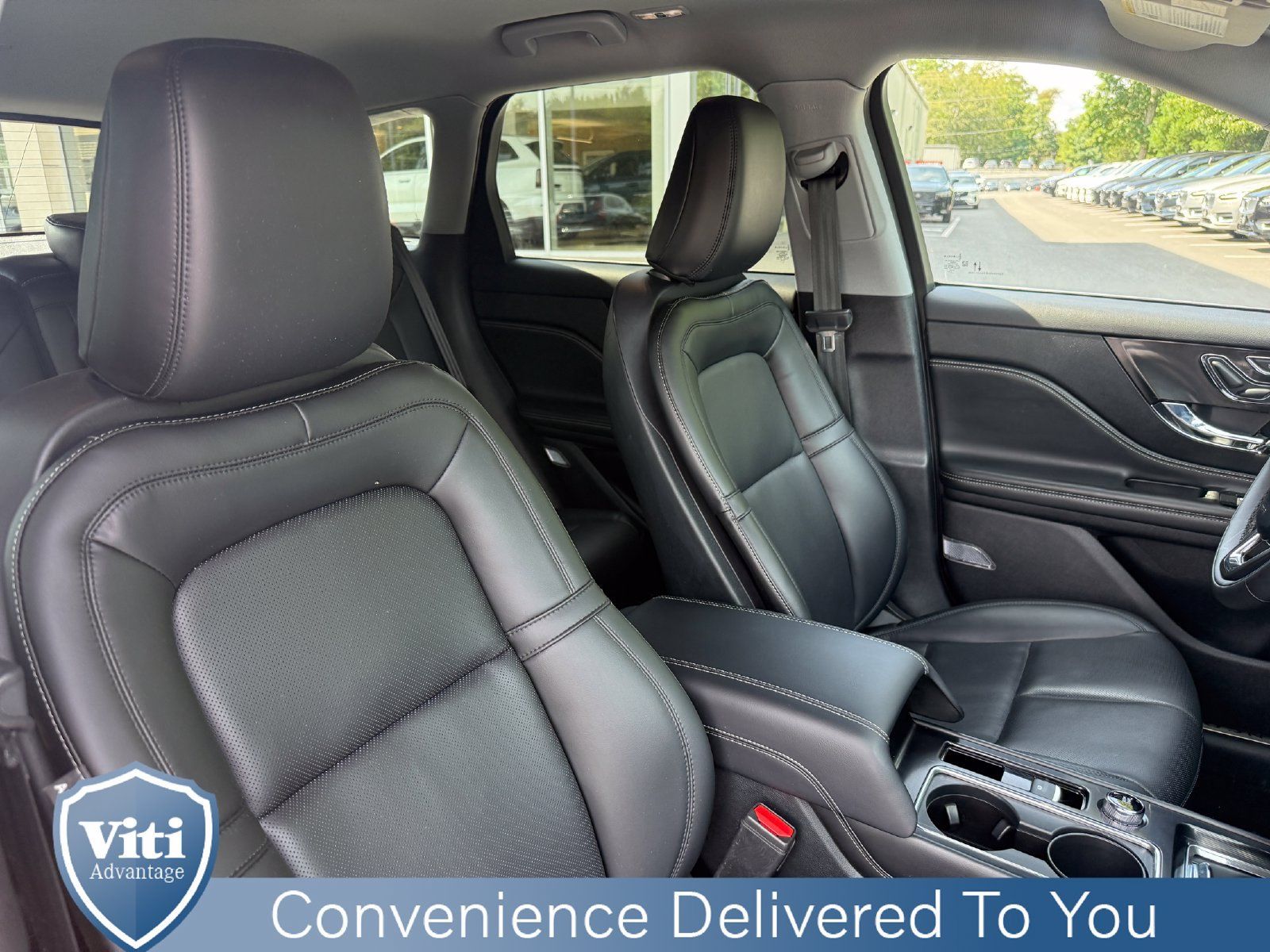 Used 2022 Lincoln Corsair AWD w/ Equipment Group 101A image 30