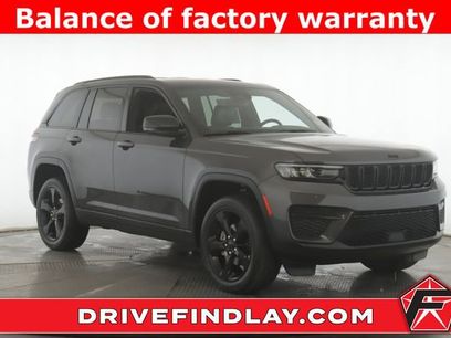 Used 2023 Jeep Grand Cherokee Altitude
