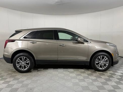 Used 2023 Cadillac XT5 Premium Luxury w/ LPO, Floor Liner Package AWD/4WD image 9
