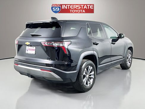 Used 2025 Chevrolet Equinox LT FWD image 7