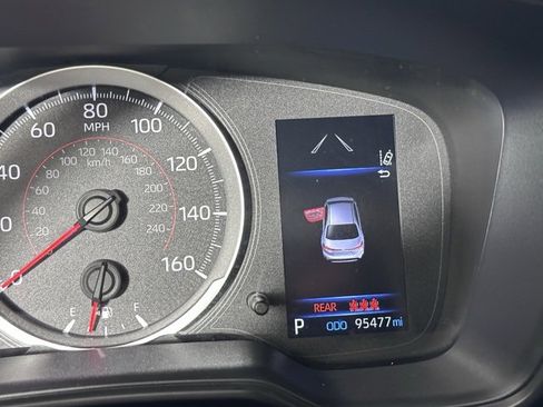 Used 2022 Toyota Corolla SE image 25