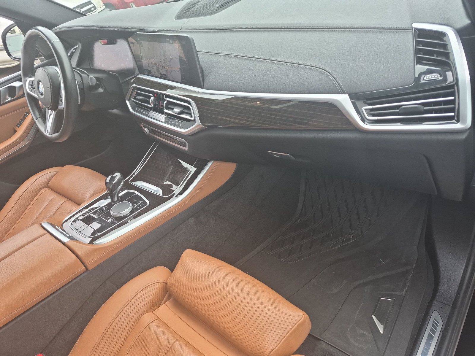 Used 2021 BMW X5 M50i AWD/4WD image 36