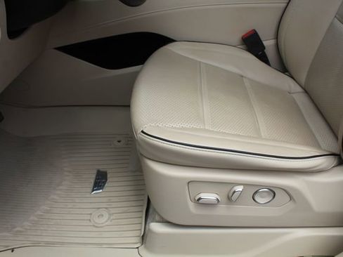 Used 2023 Cadillac Escalade Premium Luxury w/ LPO, Floor Liner Package AWD/4WD image 44