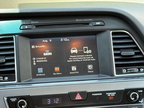 Used 2017 Hyundai Sonata Sport FWD image 12