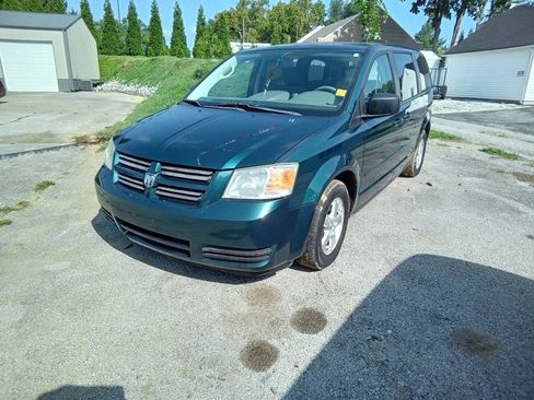 Used 2009 Dodge Grand Caravan SE FWD image 1